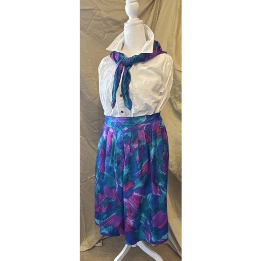Retro 80s Abstract Pleated Knee Length Skirt and Scarf Set